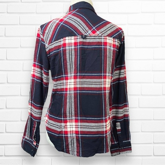 Wet Seal by Polly and Esther Flannel Top Large NWT - Picture 2 of 4
